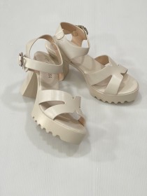 صندل للصبايا